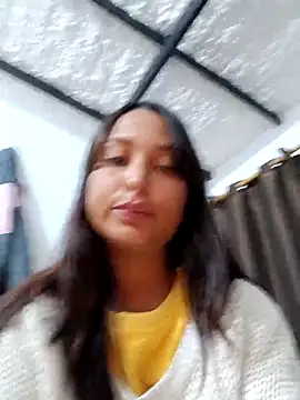 Bonnie Clydeee online show from December 2025 12:19:01 AM