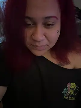 Snapshot of Juicyjordie chatting on July 2026 05:04:01 PM Juicyjordie online show from July 2026 05:04:01 PM