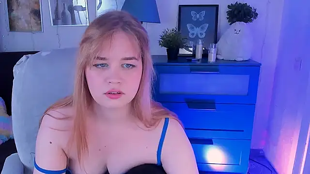 AlicePopsy online show from November 2025 11:36:02 AM