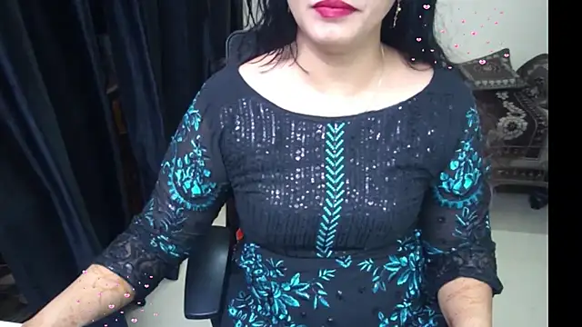 Arushisingh8888 online show from June 2026 02:23:01 PM