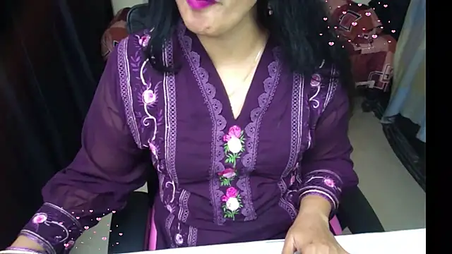Snapshot of Arushisingh8888 chatting on July 2026 02:35:02 PM Arushisingh8888 online show from July 2026 02:35:02 PM