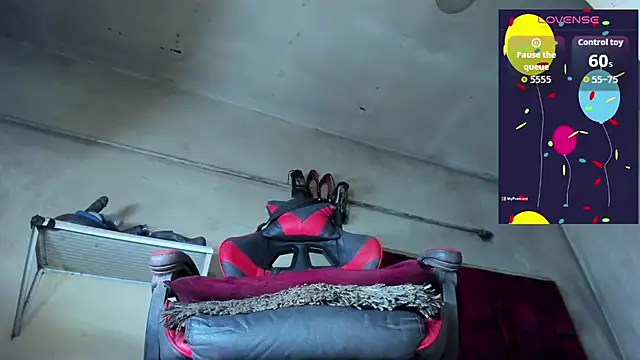 Trixy star horney online show from March 2026 09:43:01 PM