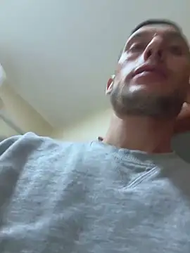 Gionnytav online show from November 2025 07:13:02 PM