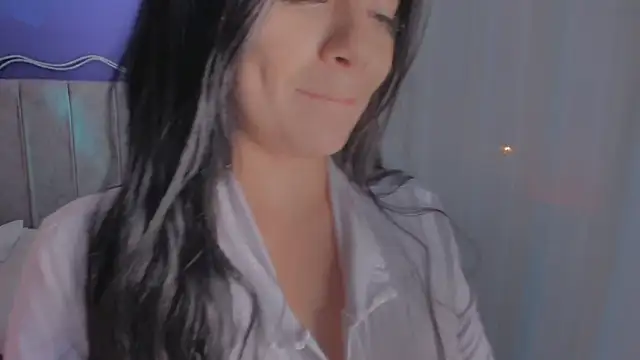 EvaaStevens online show from April 2026 08:09:02 PM