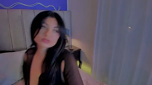 Snapshot of EvaaStevens chatting on May 2026 08:06:01 PM EvaaStevens online show from May 2026 08:06:01 PM
