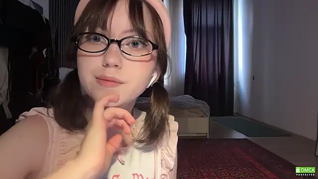 electric babe online show from June 2026 01:26:01 PM