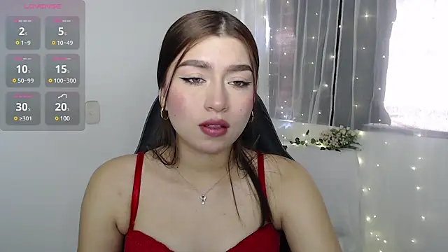 Snapshot of mily_thomson_b_ chatting on January 2025 04:32:02 PM mily thomson b online show from January 2025 04:32:02 PM