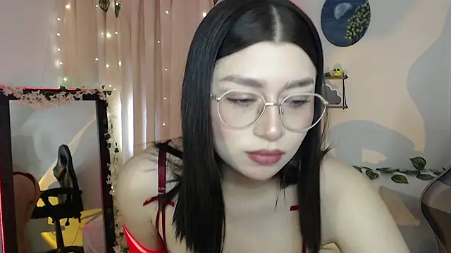 Snapshot of mily_thomson_b_ chatting on November 2025 09:20:02 PM mily thomson b online show from November 2025 09:20:02 PM