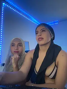 JannaNader12 online show from November 2025 11:51:01 PM