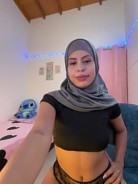 JannaNader12 online show from April 2026 11:06:01 PM