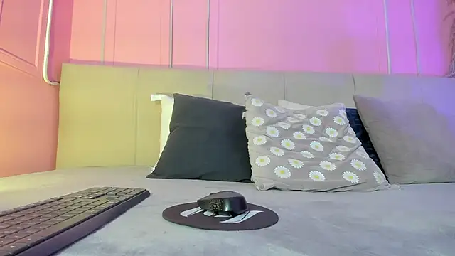 Emelyy Carter online show from September 2025 11:57:01 AM