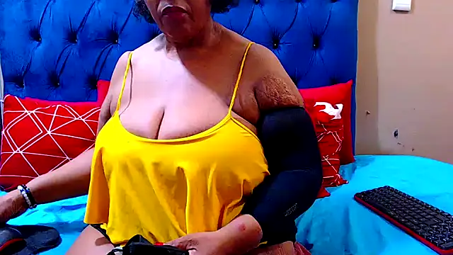 Snapshot of ebonycandy10 chatting on March 2025 03:03:02 PM ebonycandy10 online show from March 2025 03:03:02 PM