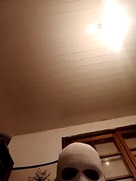 Snapshot of casanuevo chatting on November 2025 09:39:01 PM casanuevo online show from November 2025 09:39:01 PM