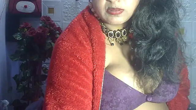 Snapshot of Sexy_komolika chatting on January 2025 10:41:01 AM Sexy komolika online show from January 2025 10:41:01 AM