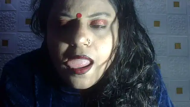 Snapshot of Sexy_komolika chatting on February 2025 09:22:01 AM Sexy komolika online show from February 2025 09:22:01 AM