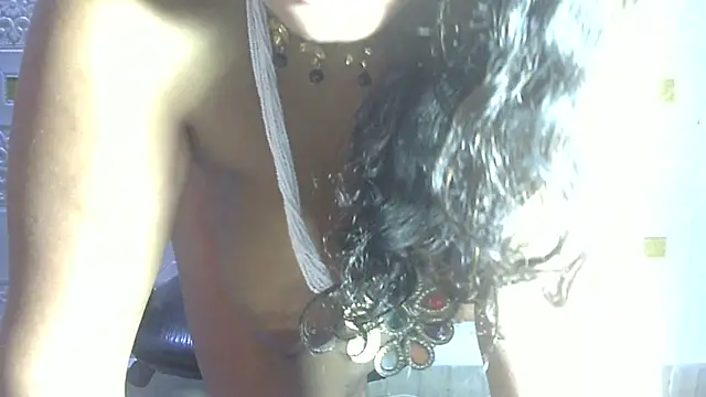 Snapshot of Sexy_komolika chatting on February 2025 07:29:01 PM Sexy komolika online show from February 2025 07:29:01 PM