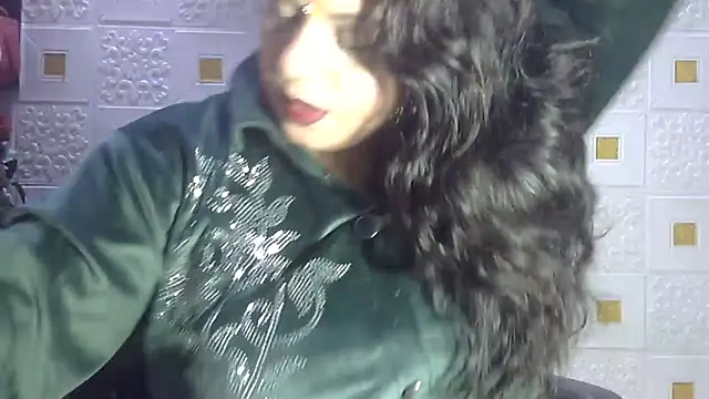 Snapshot of Sexy_komolika chatting on February 2025 05:29:02 PM Sexy komolika online show from February 2025 05:29:02 PM