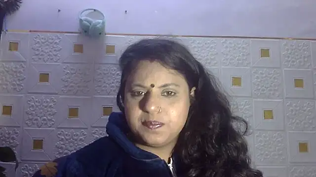 Snapshot of Sexy_komolika chatting on February 2025 03:51:02 PM Sexy komolika online show from February 2025 03:51:02 PM