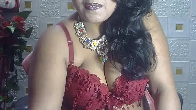 Snapshot of Sexy_komolika chatting on March 2025 05:17:02 PM Sexy komolika online show from March 2025 05:17:02 PM
