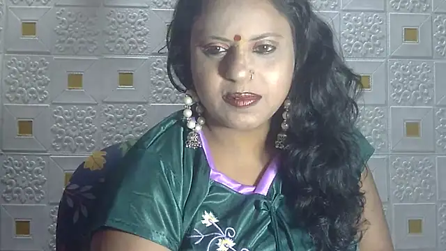 Snapshot of Sexy_komolika chatting on March 2025 02:15:02 PM Sexy komolika online show from March 2025 02:15:02 PM