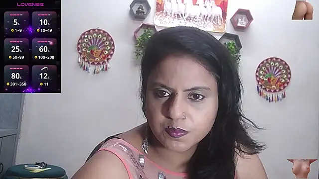 Snapshot of Sexy_komolika chatting on September 2025 01:04:01 PM Sexy komolika online show from September 2025 01:04:01 PM