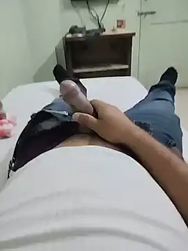 Snapshot of DADDY69SS chatting on February 2026 11:44:02 AM DADDY69SS online show from February 2026 11:44:02 AM