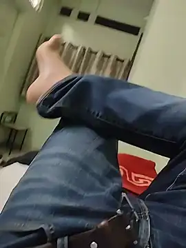 Snapshot of DADDY69SS chatting on April 2026 04:40:02 PM DADDY69SS online show from April 2026 04:40:02 PM