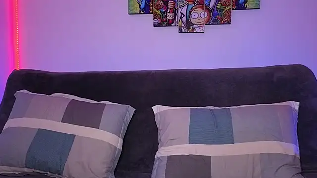 catalina y tylerjhons online show from January 2025 05:42:02 AM