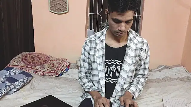 Stallion Theboy22 online show from February 2026 03:46:02 AM