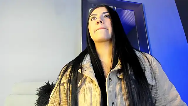 PaulinaDuarte online show from September 2025 11:37:02 AM