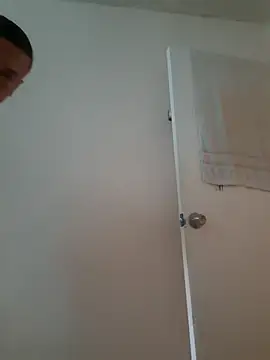 andresbigcock9 online show from October 2025 09:42:01 PM