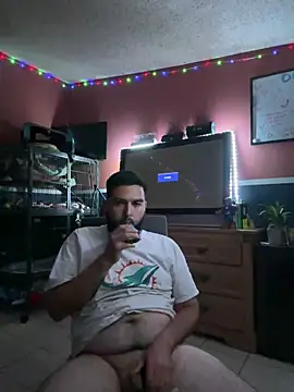 Snapshot of bigdickgio6923 chatting on December 2024 07:44:01 AM bigdickgio6923 online show from December 2024 07:44:01 AM