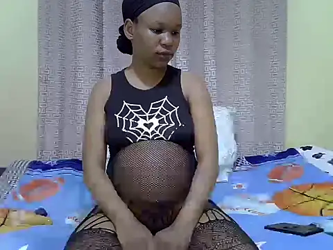 Snapshot of sweet_love002 chatting on January 2025 09:36:02 AM sweet love002 online show from January 2025 09:36:02 AM