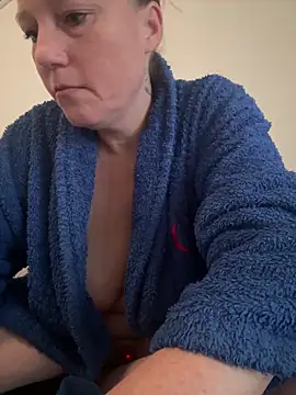 MoniqueLaFee online show from February 2026 07:06:01 AM