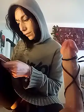 freyamoret online show from March 2025 01:57:02 PM