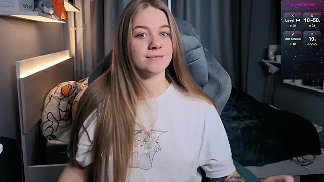 candy maggie online show from February 2025 12:22:02 PM