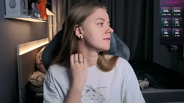 candy maggie online show from March 2025 07:26:02 PM