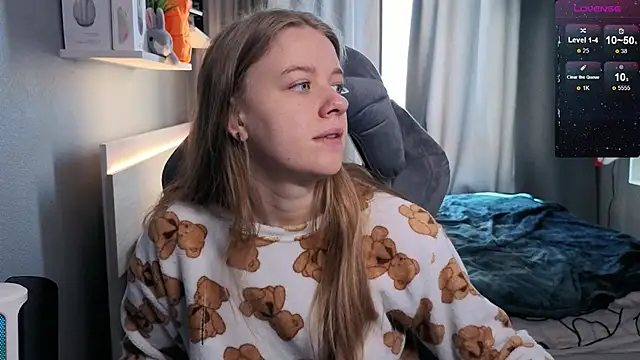 candy maggie online show from March 2025 08:40:01 AM