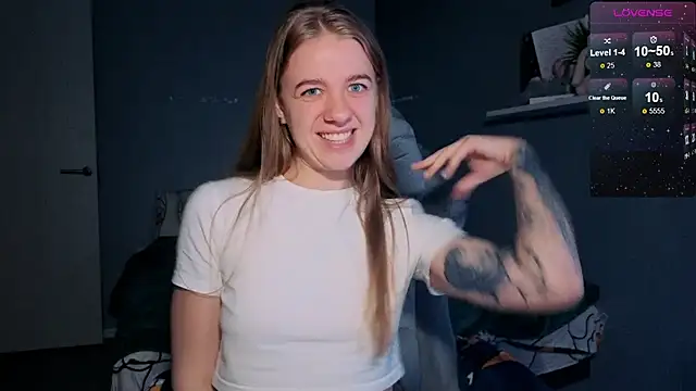 candy maggie online show from October 2025 05:39:01 PM