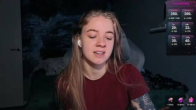 candy maggie online show from November 2025 01:59:02 PM