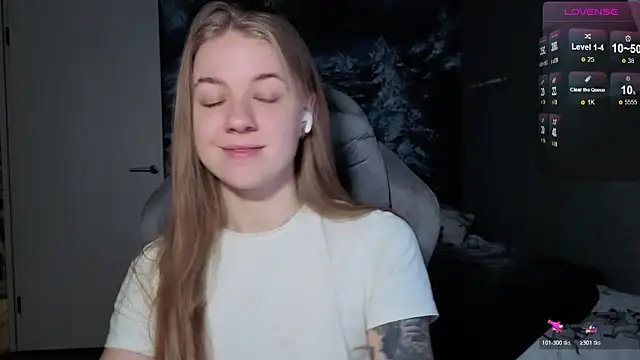 candy maggie online show from December 2025 05:29:01 PM