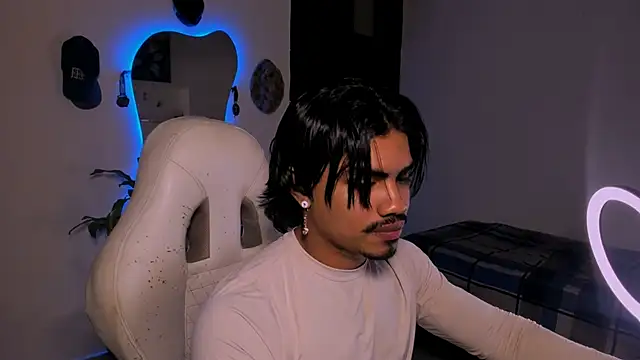 Young laroi online show from January 2025 07:04:01 AM