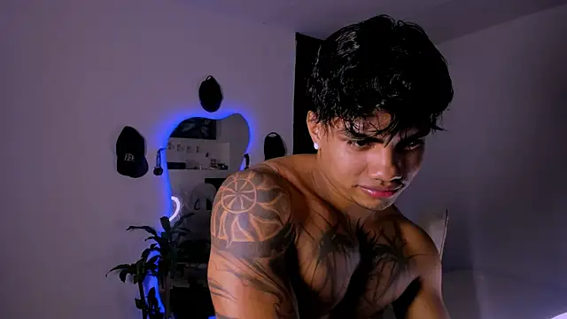 Young laroi online show from January 2025 07:38:02 AM