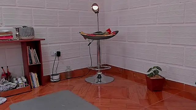 cuddlingbunny online show from January 2025 07:04:01 PM