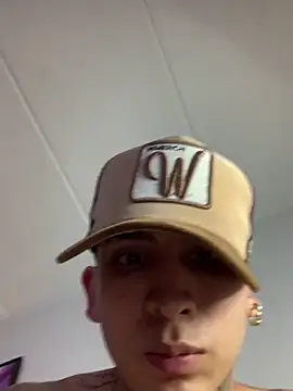  Tomy08calderon online show from February 2025 02:31:01 AM