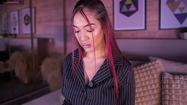 AmmyScott online show from November 2025 07:56:01 PM