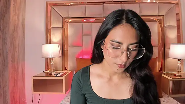 DaraBeckett online show from January 2025 12:11:02 PM