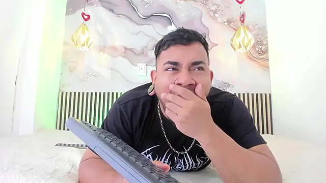 BrianMalonee online show from April 2026 12:30:01 PM