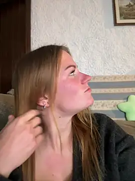 selenaluvv online show from January 2026 04:12:02 PM