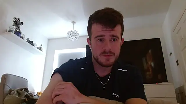 maxy49 online show from November 2025 01:02:01 PM